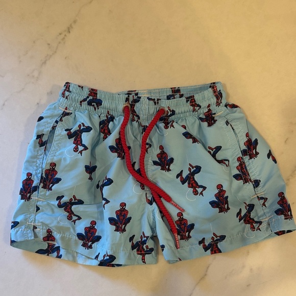 BOY LIGHTWEIGHT SWIM-SHORTS WITH SPIDER-MAN PRINT | MARVEL SPECIAL EDITION - Picture 1 of 7